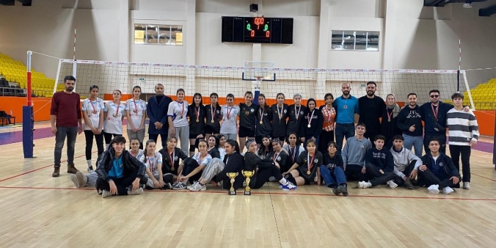 Güroymak Anadolu Lisesi, Voleybolda Bitlis İl Şampiyonu!