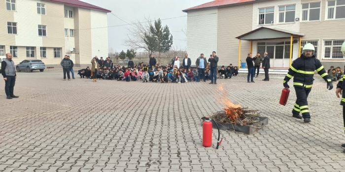 Güroymak Belediyesi’nden Öğrencilere Yangın Tatbikatı